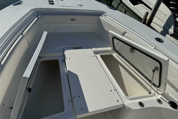 27ft Sea Hunt Yacht For Sale