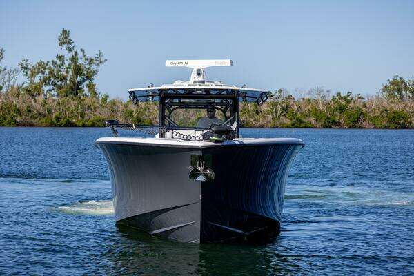 Yellowfin 42 OFFSHORE Yacht For Sale