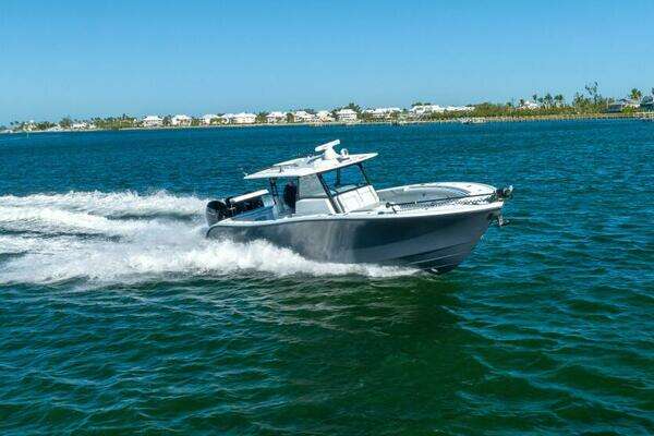 Yellowfin 42 OFFSHORE Yacht For Sale