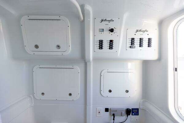 Yellowfin 42 OFFSHORE Yacht For Sale