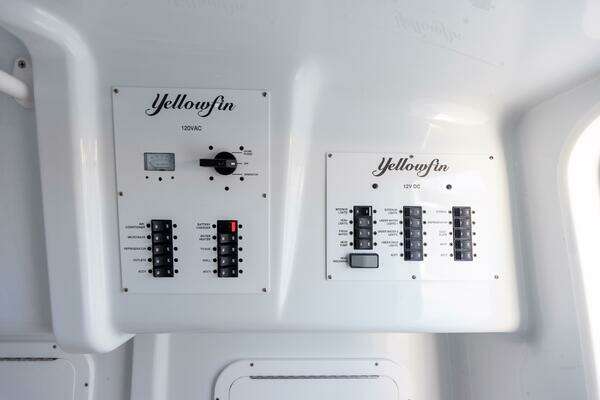 Yellowfin 42 OFFSHORE Yacht For Sale