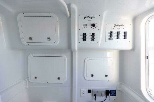 Yellowfin 42 OFFSHORE Yacht For Sale