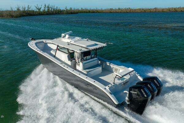 Yellowfin 42 OFFSHORE Yacht For Sale