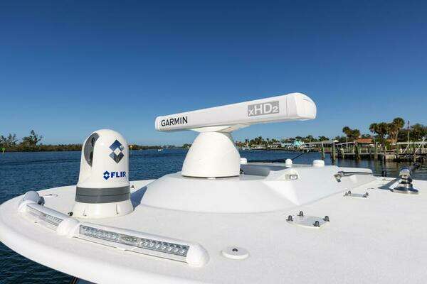 Yellowfin 42 OFFSHORE Yacht For Sale