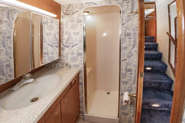 Liberty Risk 52ft Ocean Yachts Yacht For Sale