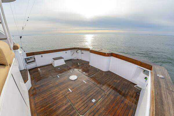 2001 Ocean Yachts 52