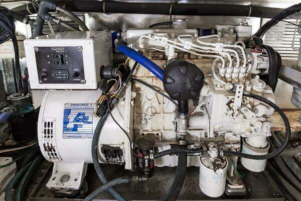 2001 Ocean Yachts 52