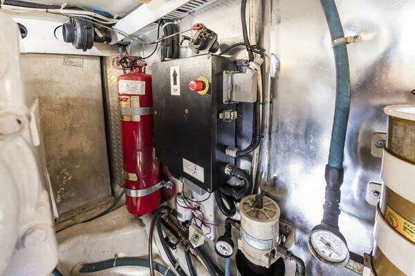 2001 Ocean Yachts 52