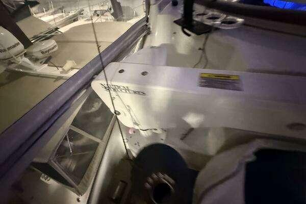 Carver 460 voyager Yacht For Sale