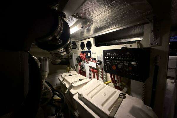 Carver 460 voyager Yacht For Sale