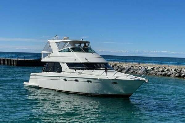 46-ft-Carver-2004-460 voyager-LA SALLE Michigan United States yacht for sale