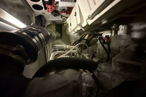 Carver 460 voyager Yacht For Sale