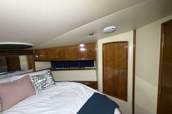 Carver 460 voyager Yacht For Sale