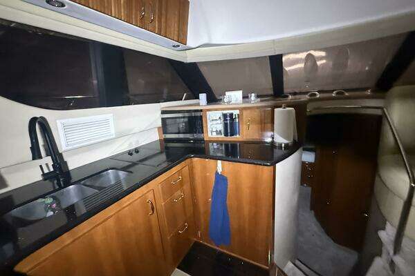 Carver 460 voyager Yacht For Sale
