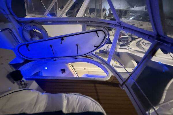 Carver 460 voyager Yacht For Sale