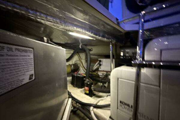 Carver 460 voyager Yacht For Sale