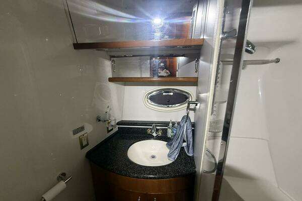 Carver 460 voyager Yacht For Sale