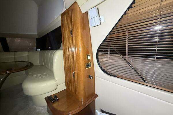 Carver 460 voyager Yacht For Sale