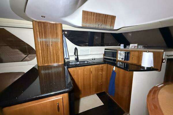 Carver 460 voyager Yacht For Sale