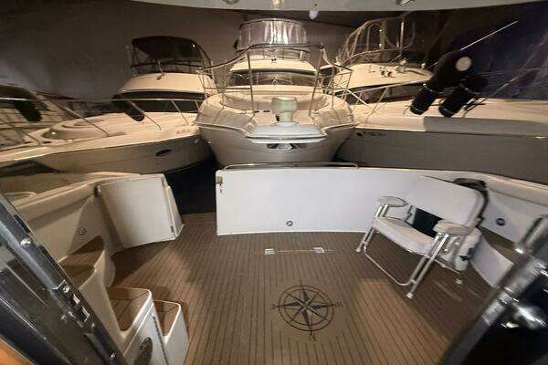 Carver 460 voyager Yacht For Sale