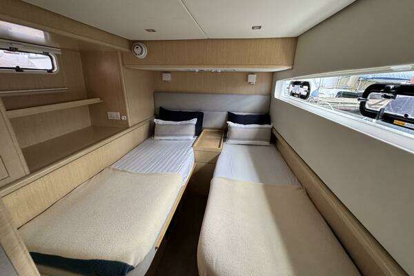 Seawind 1600 Yacht For Sale