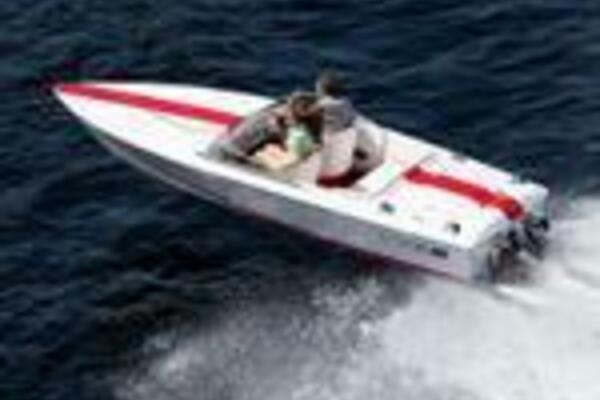 18ft Donzi Yacht For Sale