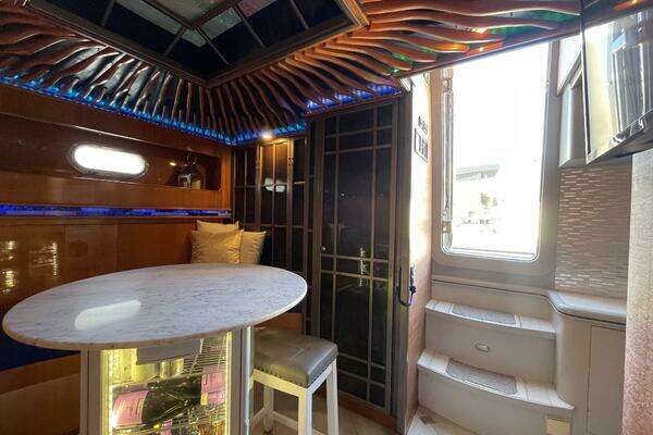 Horizon 70 MY Yacht For Sale