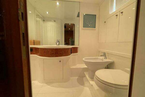 Horizon 70 MY Yacht For Sale