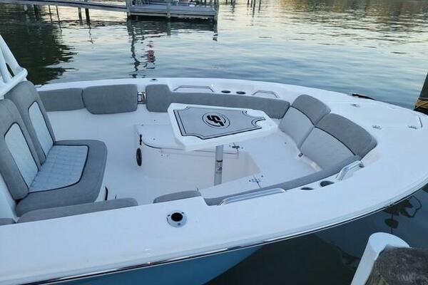 24ft Sea Fox Yacht For Sale