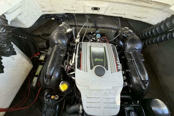 Yesterday s Dream 23ft Larson Yacht For Sale