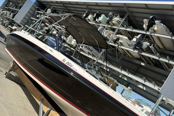 Yesterday s Dream 23ft Larson Yacht For Sale