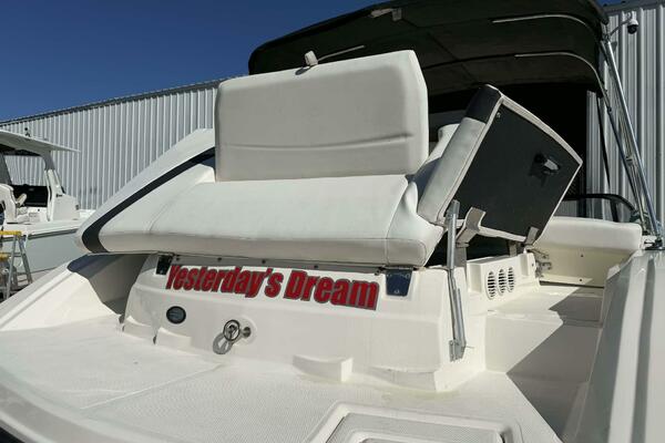 Yesterday s Dream 23ft Larson Yacht For Sale