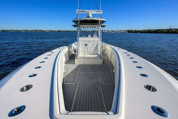 SeaVee 370Z Yacht For Sale