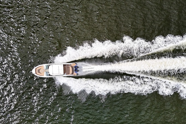 32ft Sea Ray Yacht For Sale