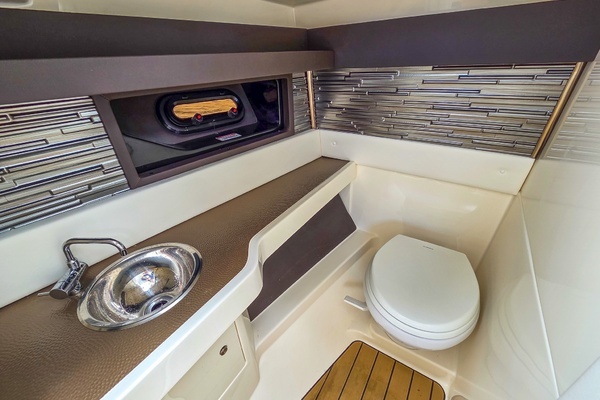 2023 Sea Ray 32