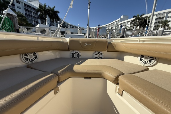 27ft Scout Yacht For Sale