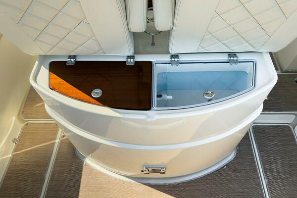 Our Trade 30ft Chris Craft Yacht For Sale