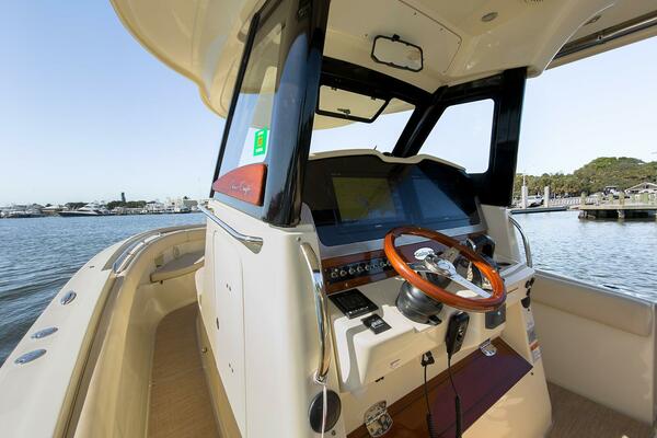 Our Trade 30ft Chris Craft Yacht For Sale