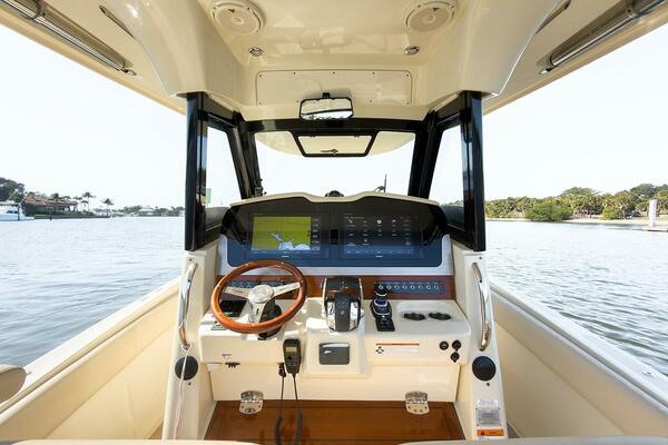 Our Trade 30ft Chris Craft Yacht For Sale