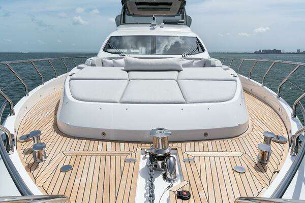 Azimut 78 Yacht For Sale