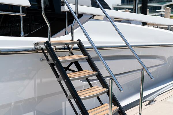 Euphoria 78ft Azimut Yacht For Sale