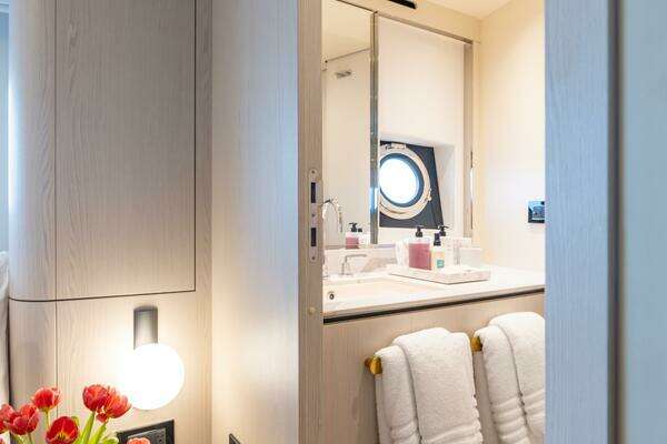 Azimut 78 Yacht For Sale