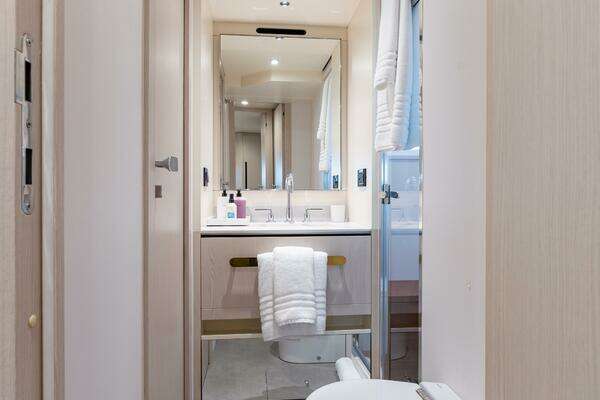 Azimut 78 Yacht For Sale