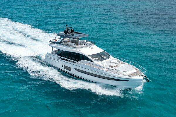 Photo of the 2022 Azimut 78 "Euphoria"