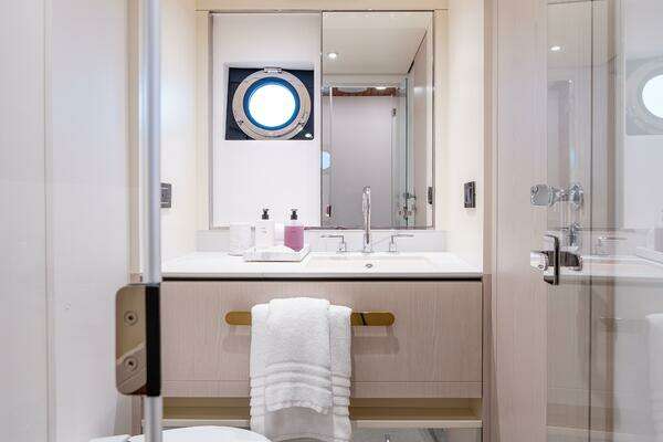 Azimut 78 Yacht For Sale