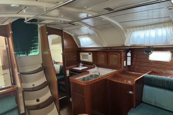 The Originals 38ft Beneteau Yacht For Sale