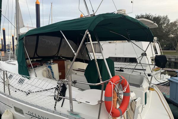The Originals 38ft Beneteau Yacht For Sale