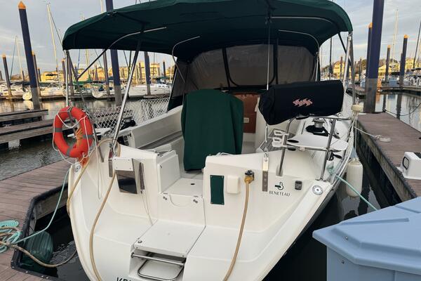 The Originals 38ft Beneteau Yacht For Sale