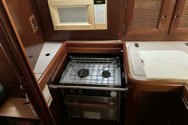 The Originals 38ft Beneteau Yacht For Sale