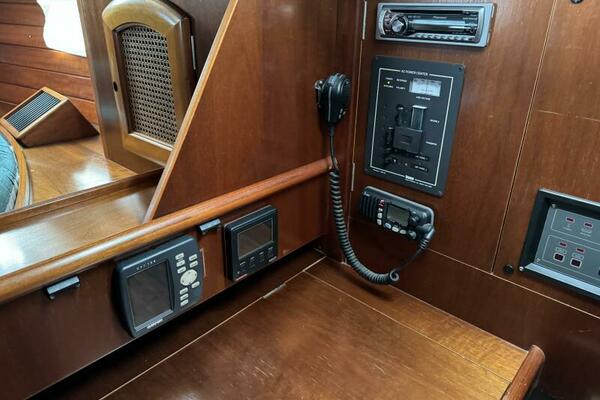 The Originals 38ft Beneteau Yacht For Sale